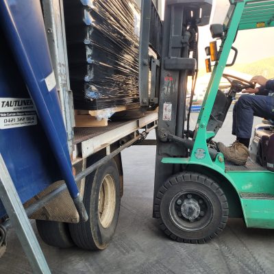 Pallet loading - Forklift